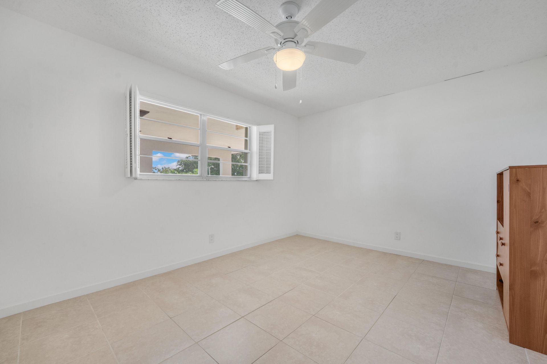 3075 Gardens E Drive, Unit 24, Palm Beach Gardens, FL 33410 Photo