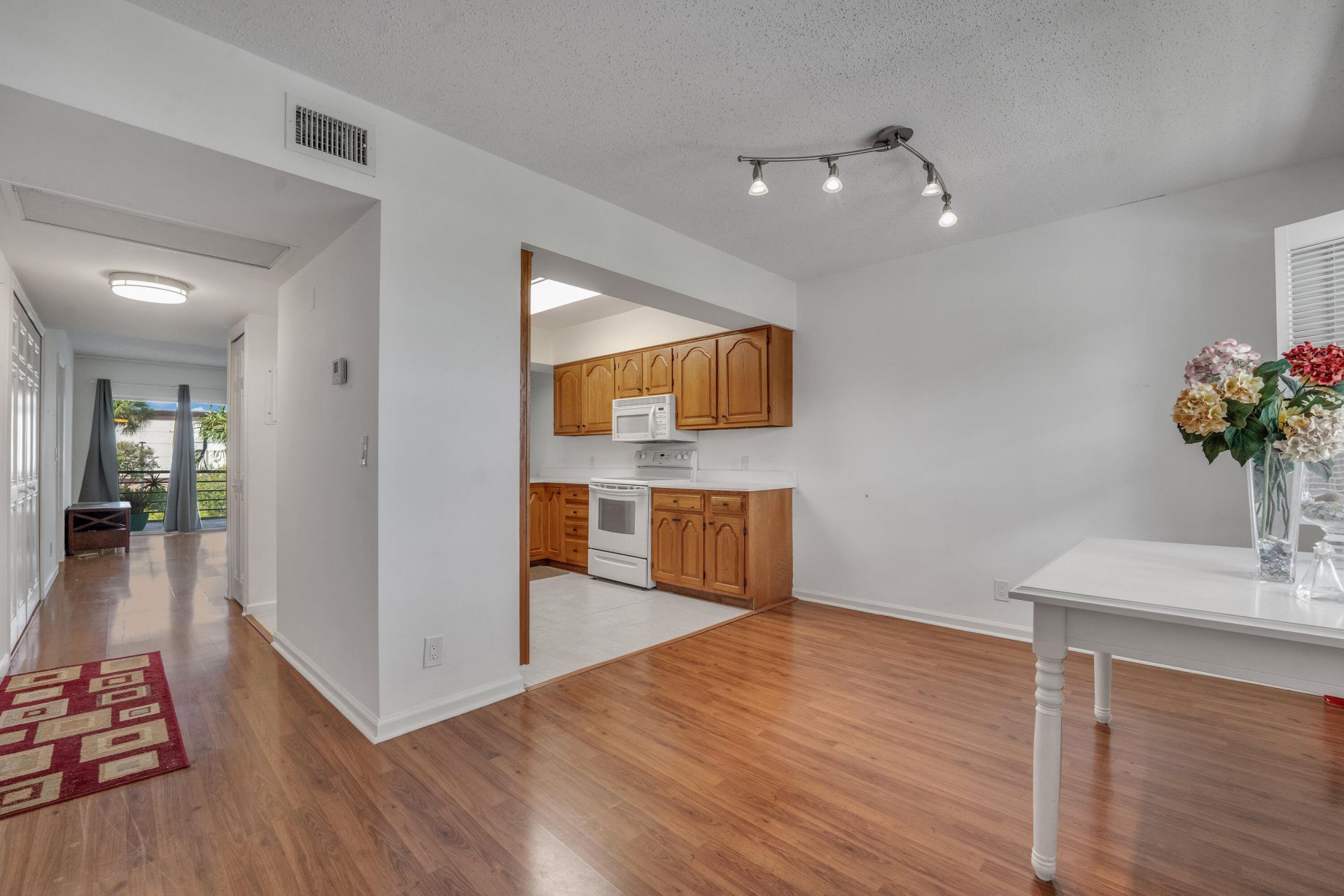 3075 Gardens E Drive, Unit 24, Palm Beach Gardens, FL 33410 Photo