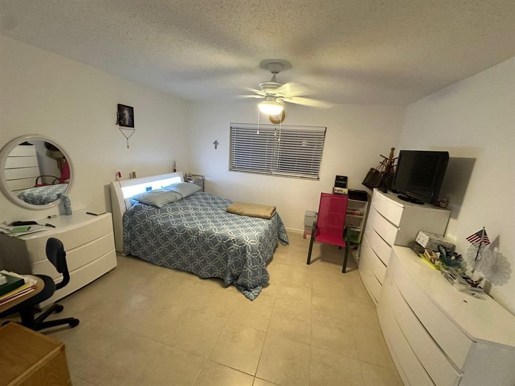 3075 Gardens E Drive, Unit 24, Palm Beach Gardens, FL 33410 Photo