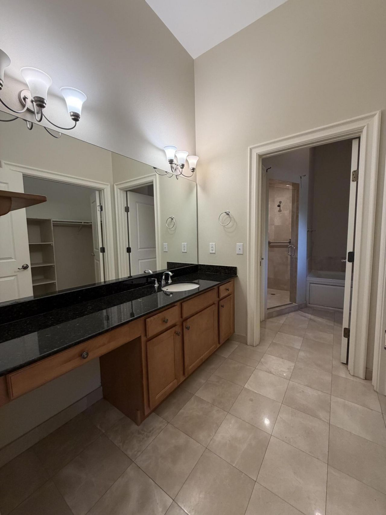 16102 Emerald Estates Drive, Unit 128, Weston, FL 33331 Photo
