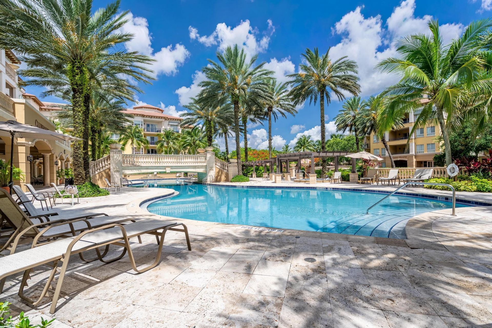 16102 Emerald Estates Drive, Unit 128, Weston, FL 33331 Photo