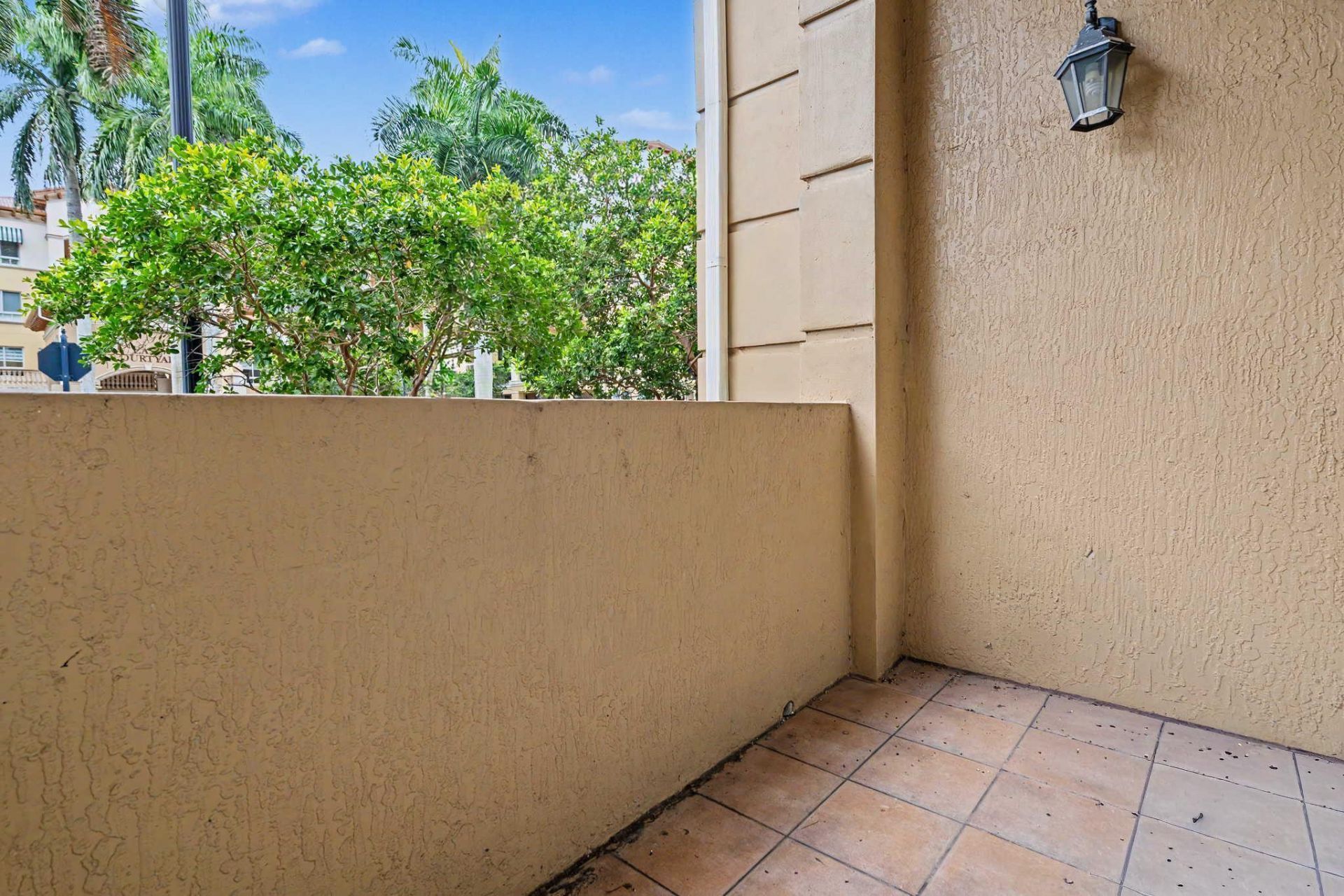 16102 Emerald Estates Drive, Unit 128, Weston, FL 33331 Photo