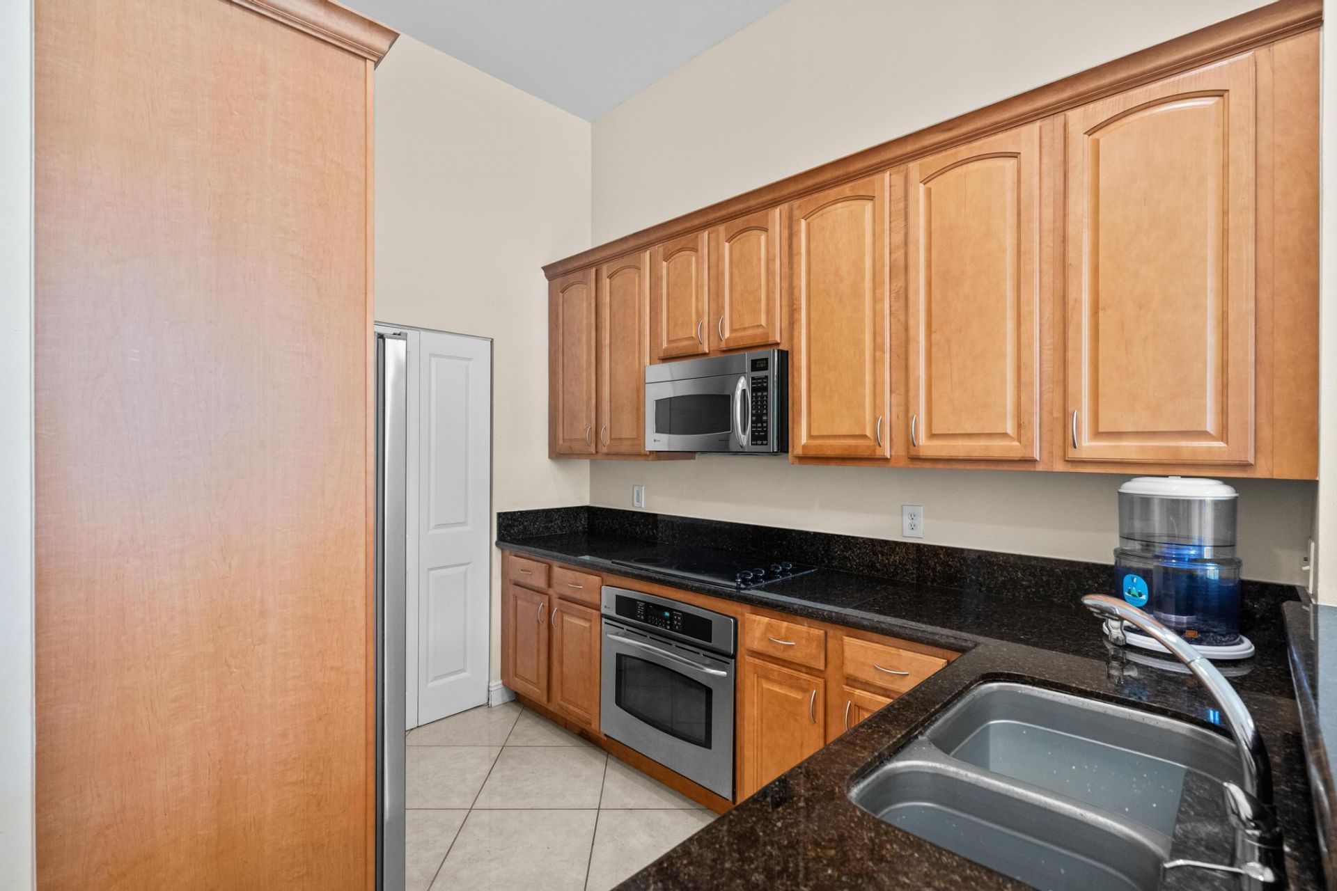 16102 Emerald Estates Drive, Unit 128, Weston, FL 33331 Photo