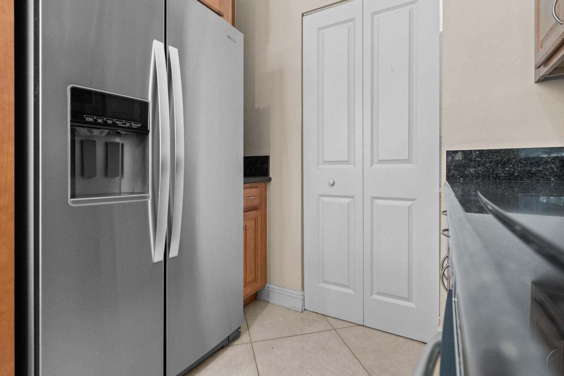16102 Emerald Estates Drive, Unit 128, Weston, FL 33331 Photo