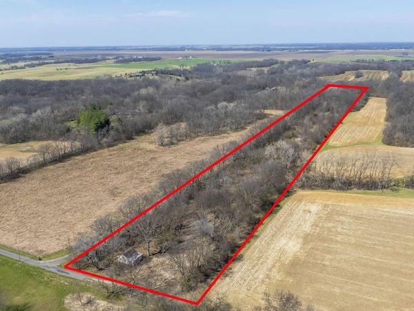8543 Frey Road, Pleasant Plains, IL 62677