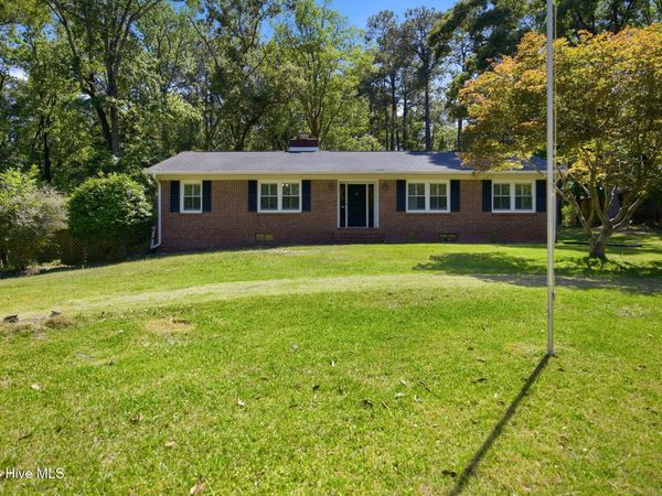 302 Copas Road SW, Shallotte, NC 28470