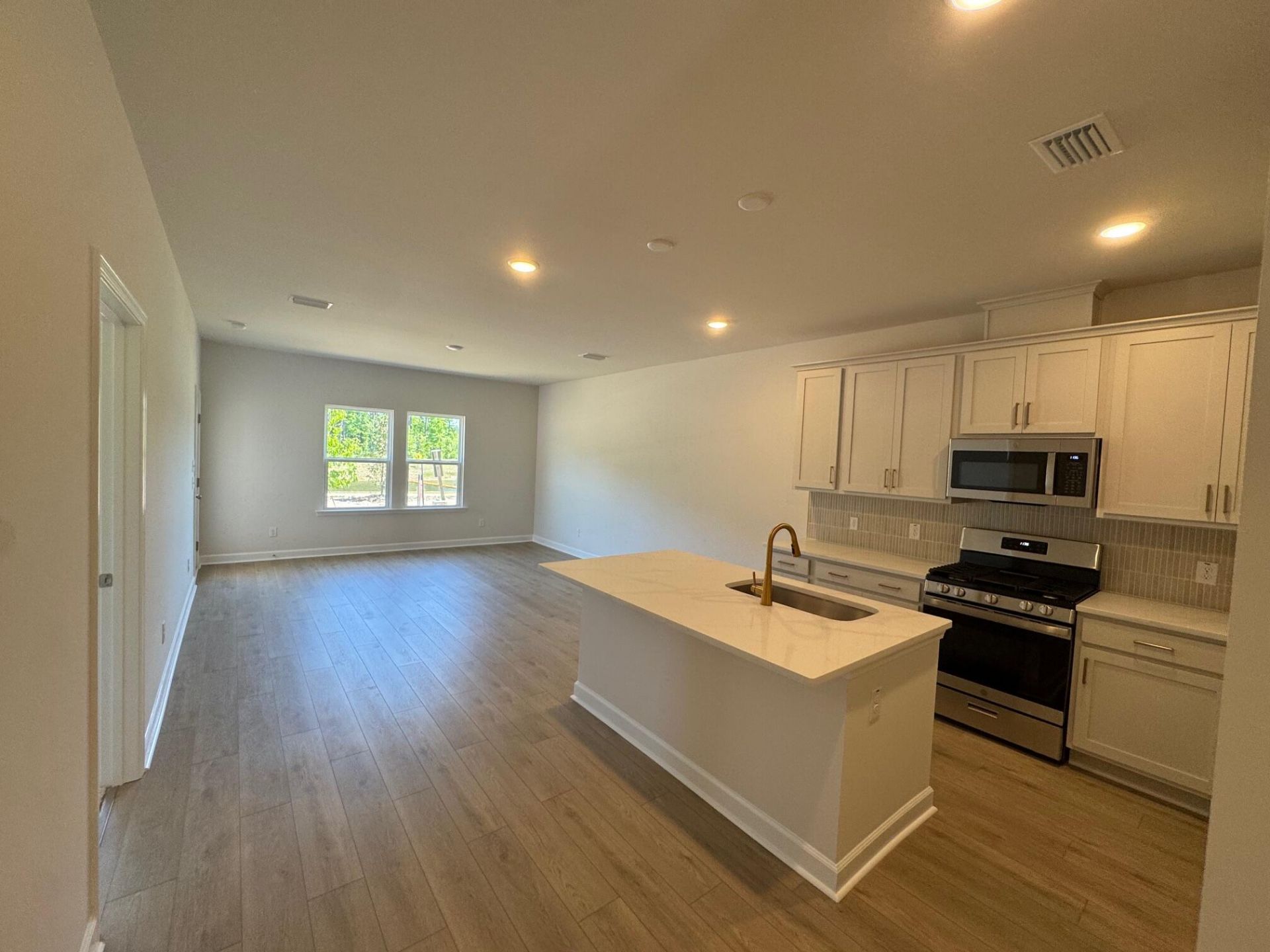 1058 Dusk Drive Photo 15