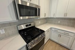 1058 Dusk Drive photo 4
