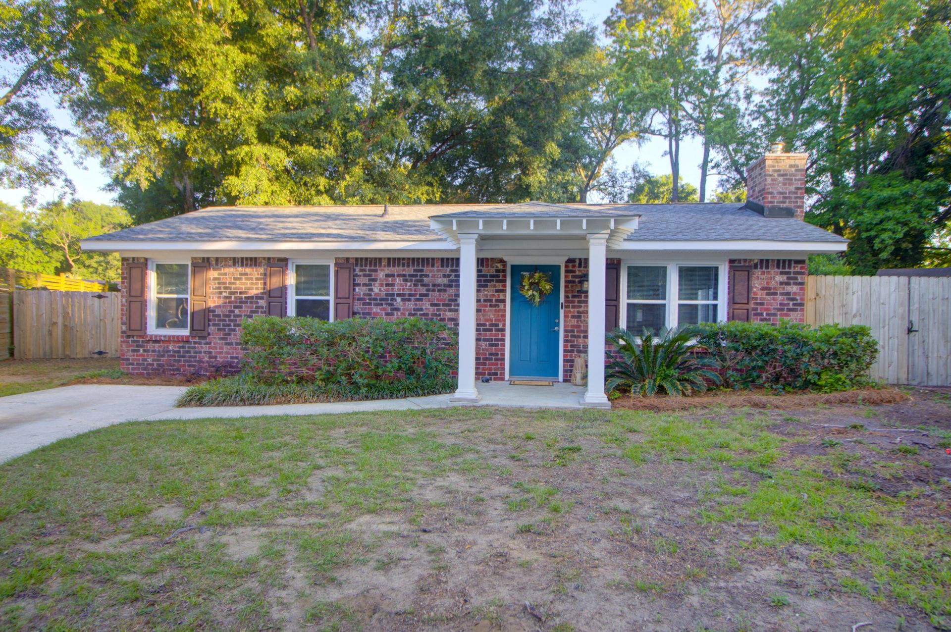 1142 Bonnie Lane Photo 4