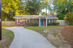 1142 Bonnie Lane photo 4