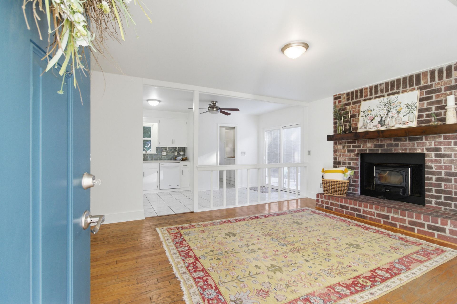1142 Bonnie Lane Photo 8