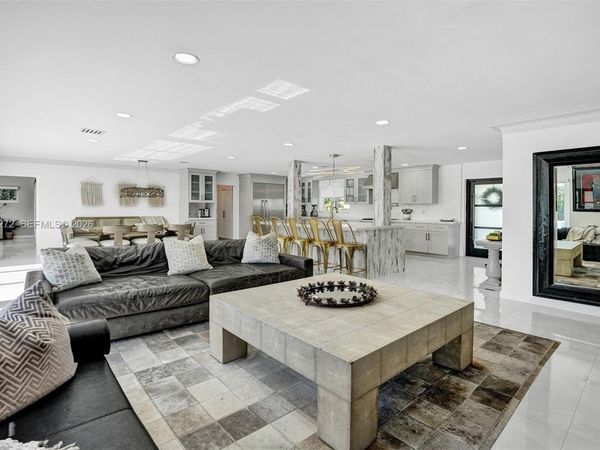 1230 Adams St , Hollywood, FL 33019