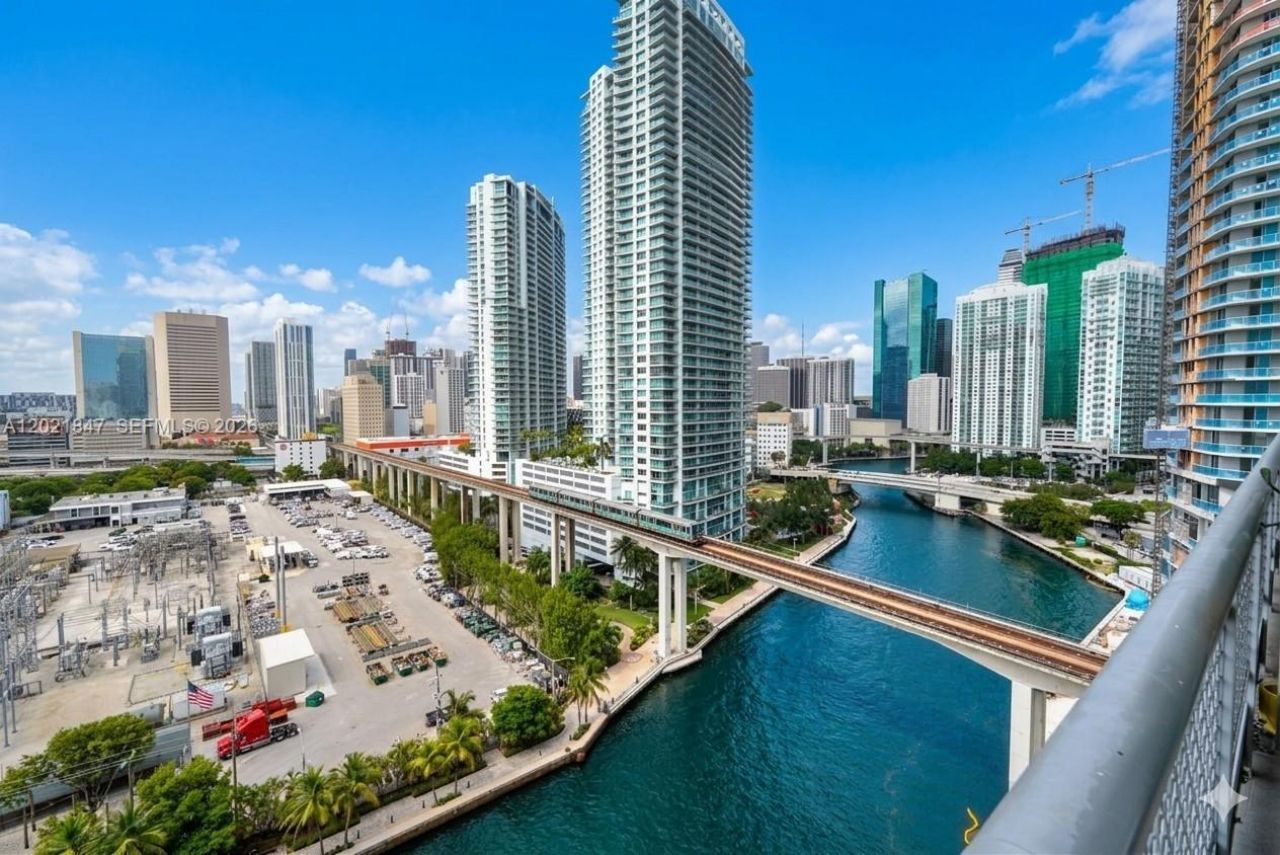690 SW 1st Ct , Unit 1913, Miami, FL 33130 Photo