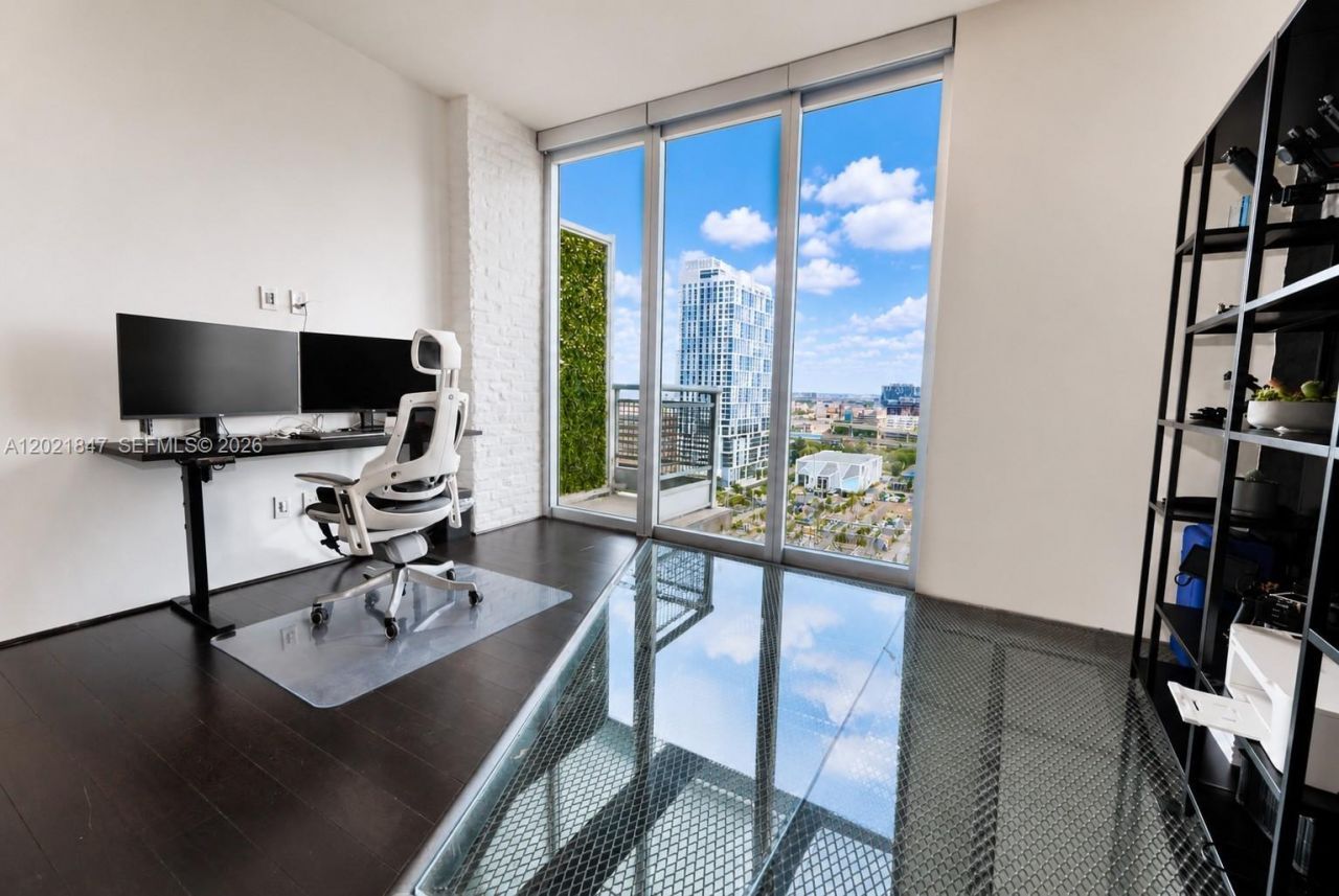690 SW 1st Ct , Unit 1913, Miami, FL 33130 Photo