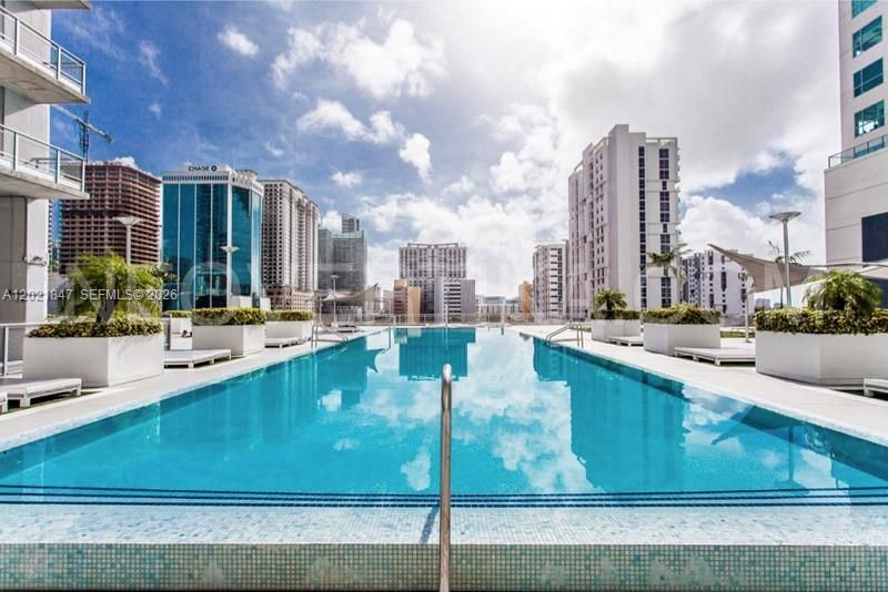 690 SW 1st Ct , Unit 1913, Miami, FL 33130 Photo