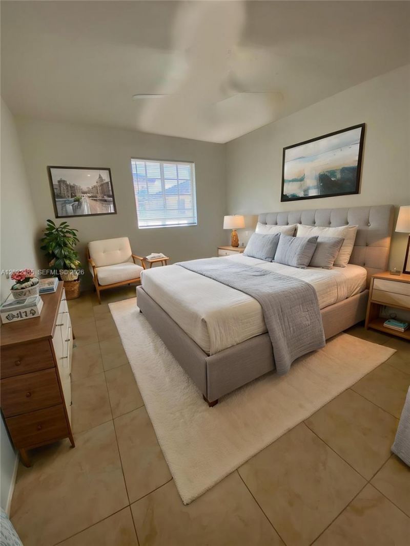 6763 NW 182nd St , Unit 105, Hialeah, FL 33015 Photo