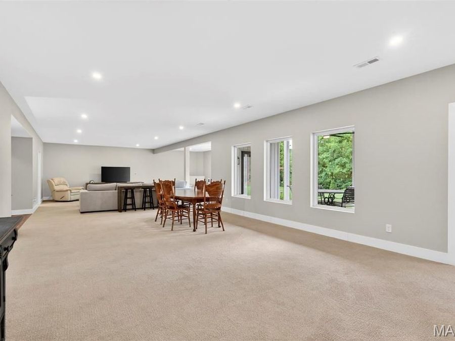 Property Image 58