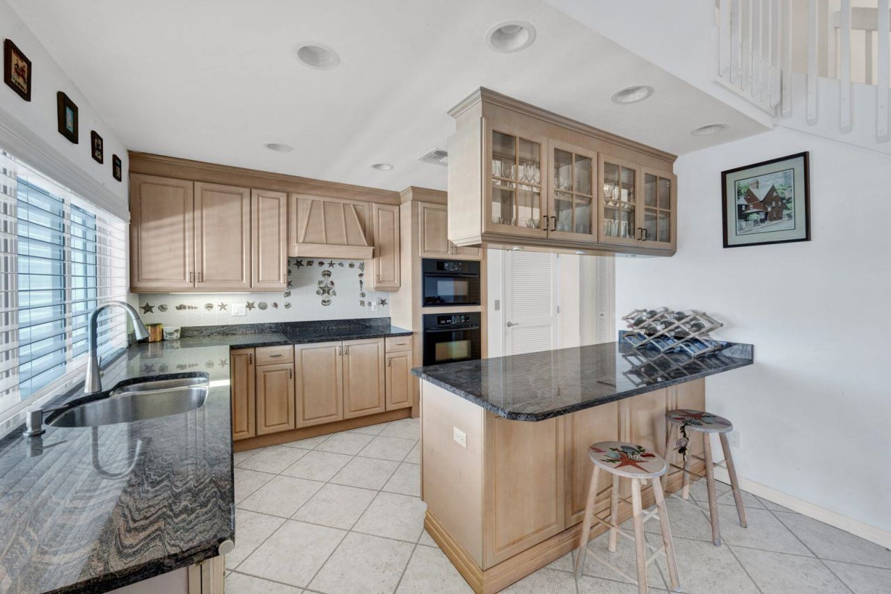9007 Mockingbird Dr, Sanibel, FL 33957 Photo