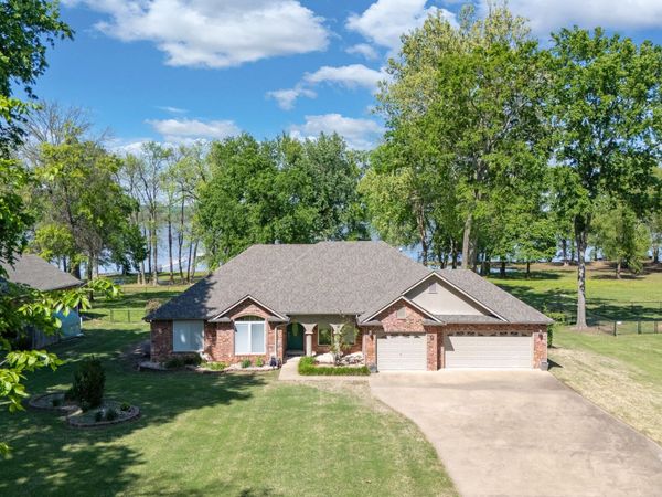 27204 S 125 Highway , Unit 9, Afton, OK 74331