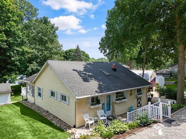 7940 Shaffer Road, Reading, MI 49274