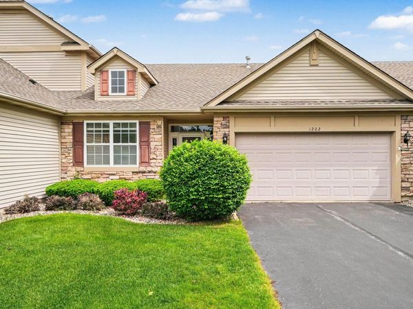 1202 Auburn Meadow Lane , Schererville, IN 46375