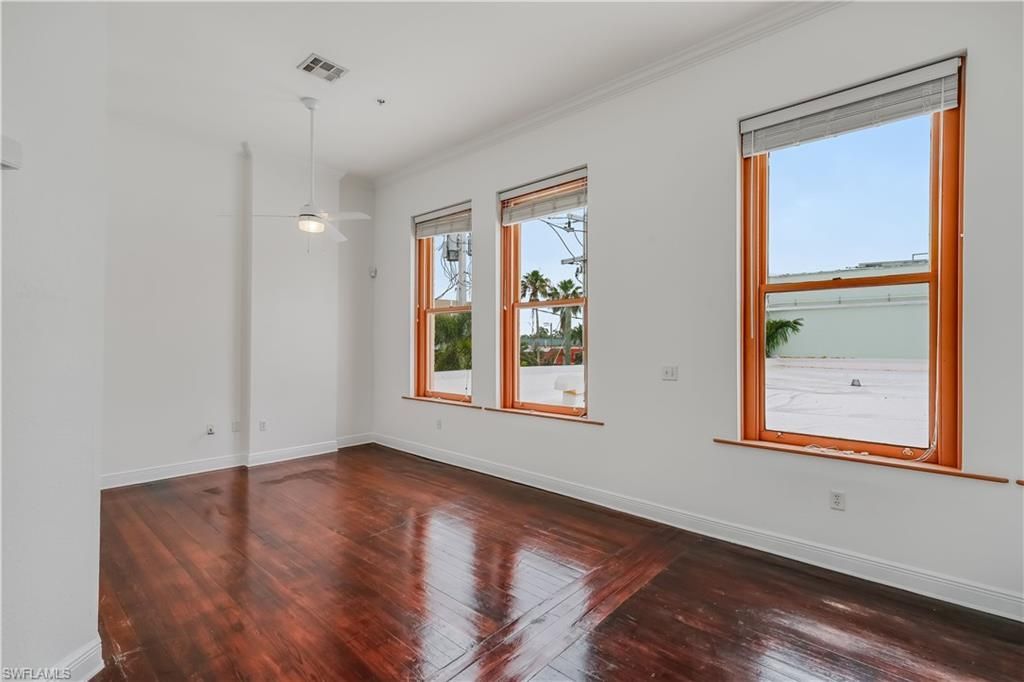 2260 1st St , Unit 204, Fort Myers, FL 33901 Photo