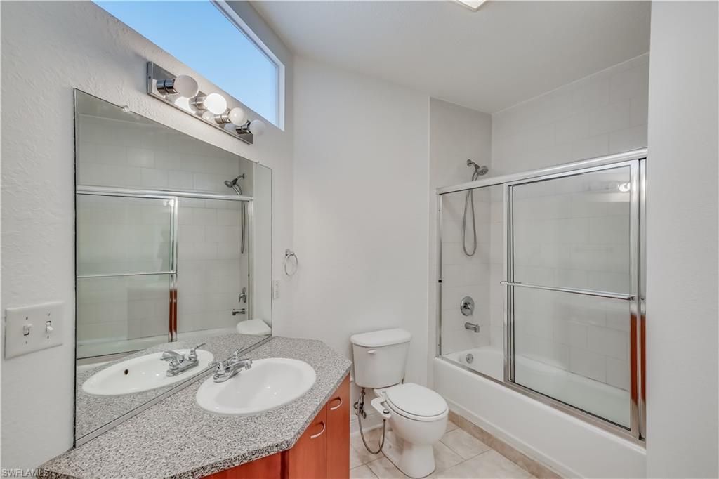2260 1st St , Unit 204, Fort Myers, FL 33901 Photo