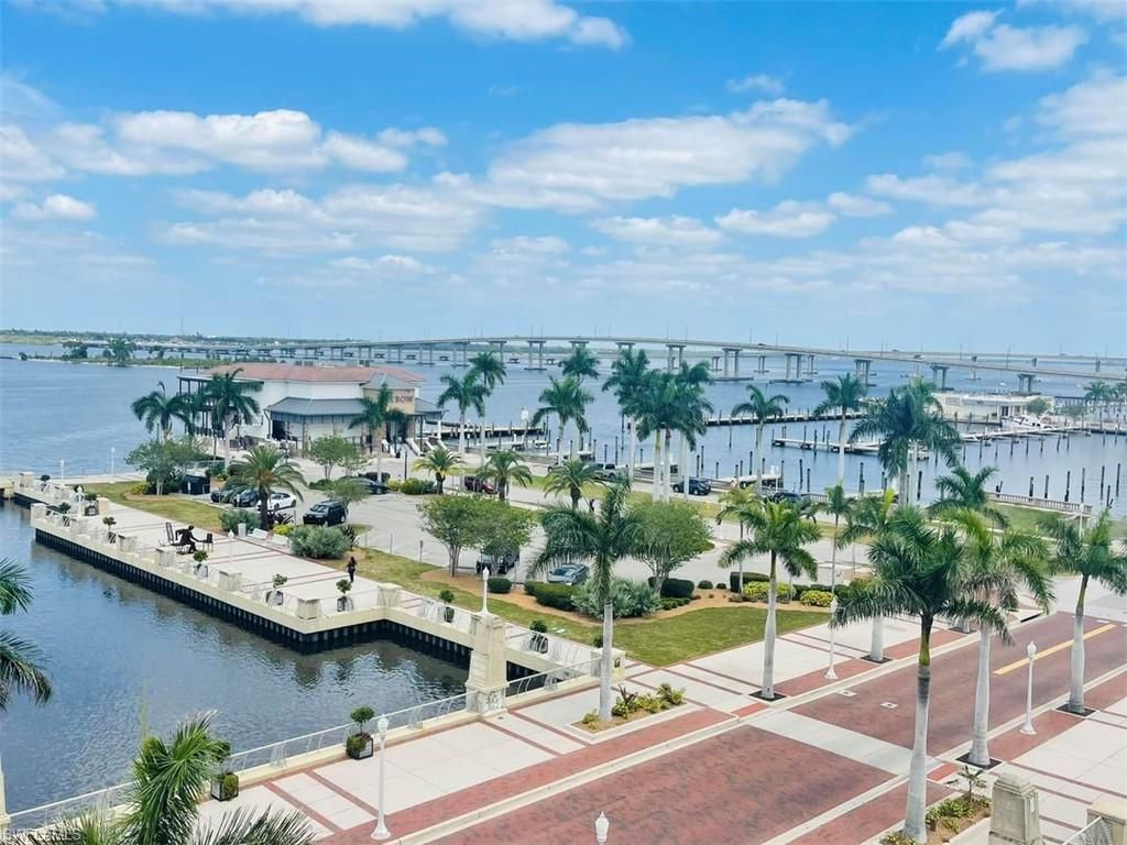 2260 1st St , Unit 204, Fort Myers, FL 33901 Photo
