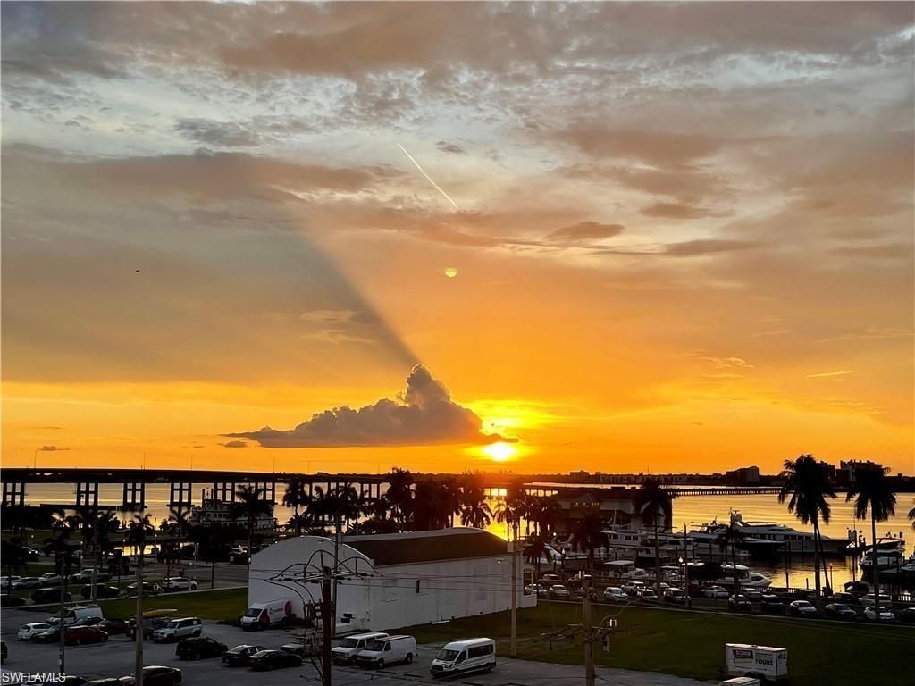 2260 1st St , Unit 204, Fort Myers, FL 33901 Photo