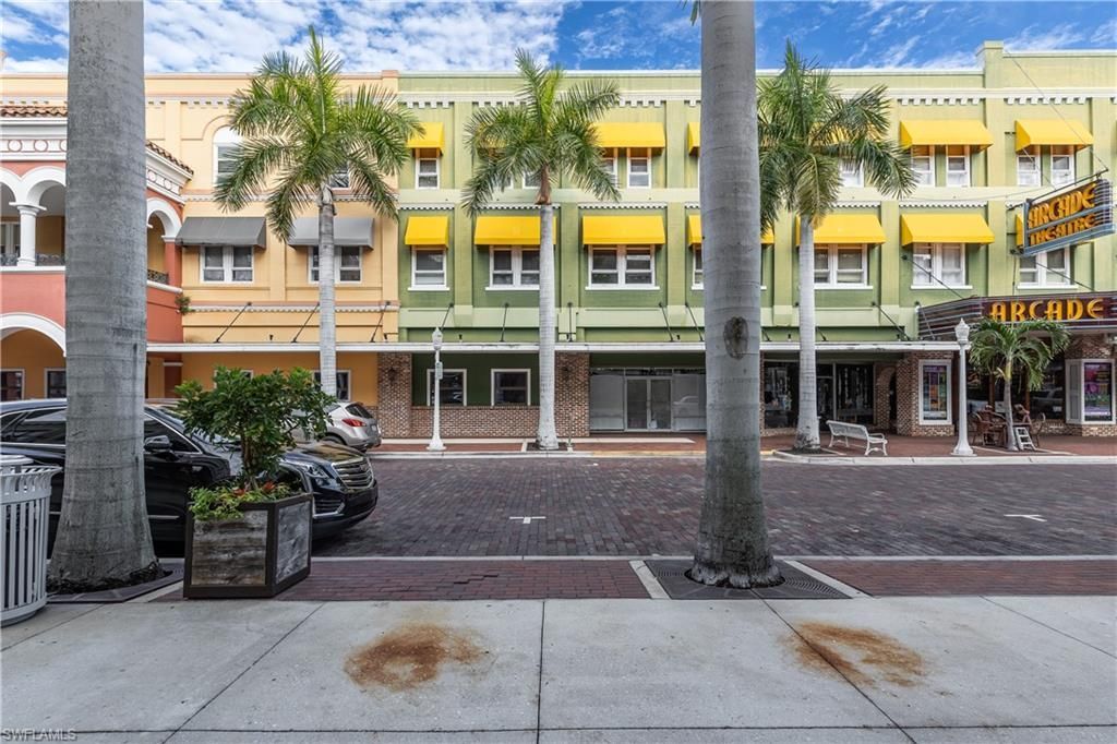 2260 1st St , Unit 204, Fort Myers, FL 33901 Photo