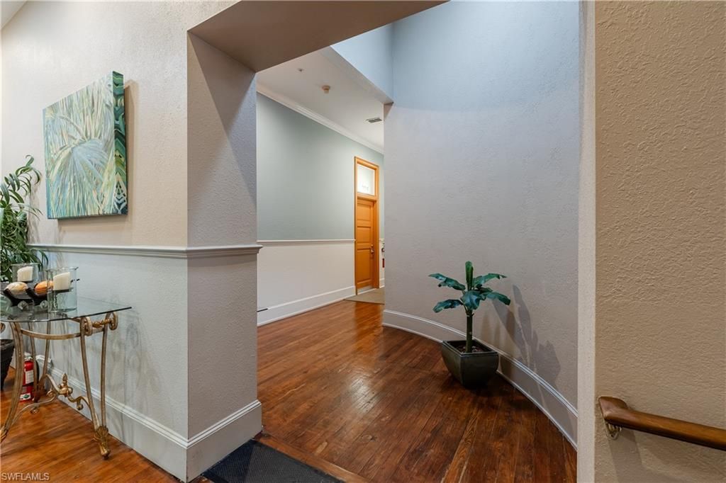 2260 1st St , Unit 204, Fort Myers, FL 33901 Photo