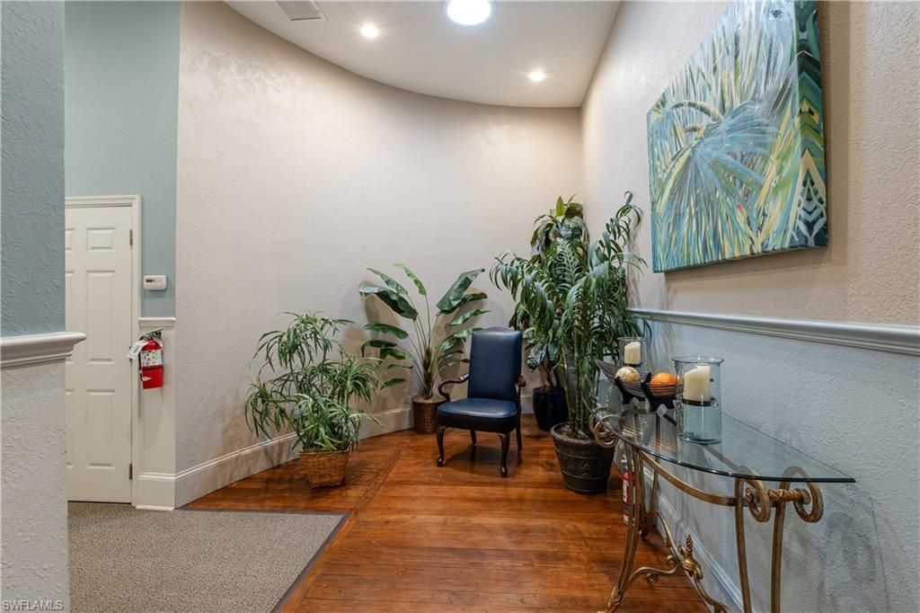 2260 1st St , Unit 204, Fort Myers, FL 33901 Photo