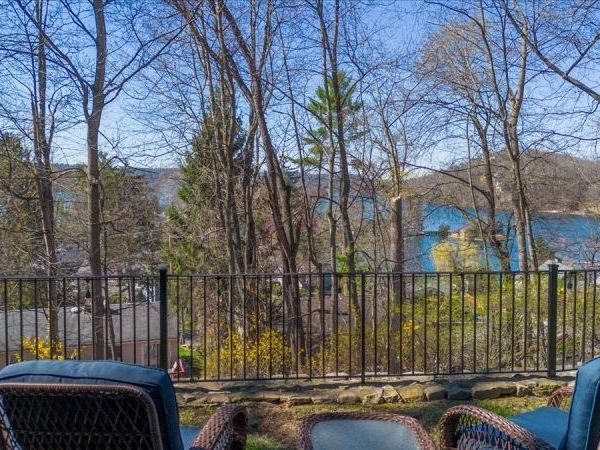 25 Indian Trl, Sparta, NJ 07871