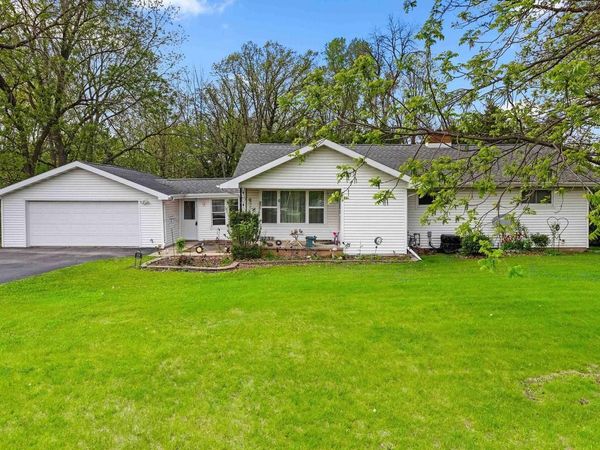 1731 OAKRIDGE PLACE, Neenah, WI 54956