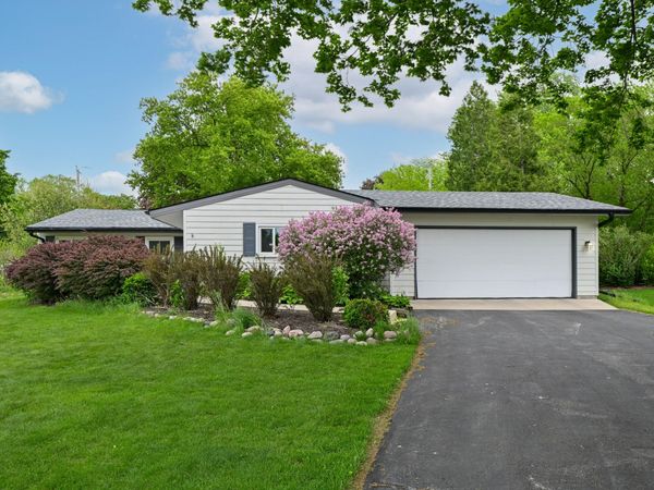 2540 Anita Dr, Brookfield, WI 53045