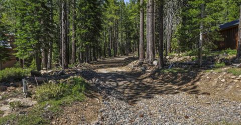 11483 Chamonix Road, Truckee, CA 96161 Photo