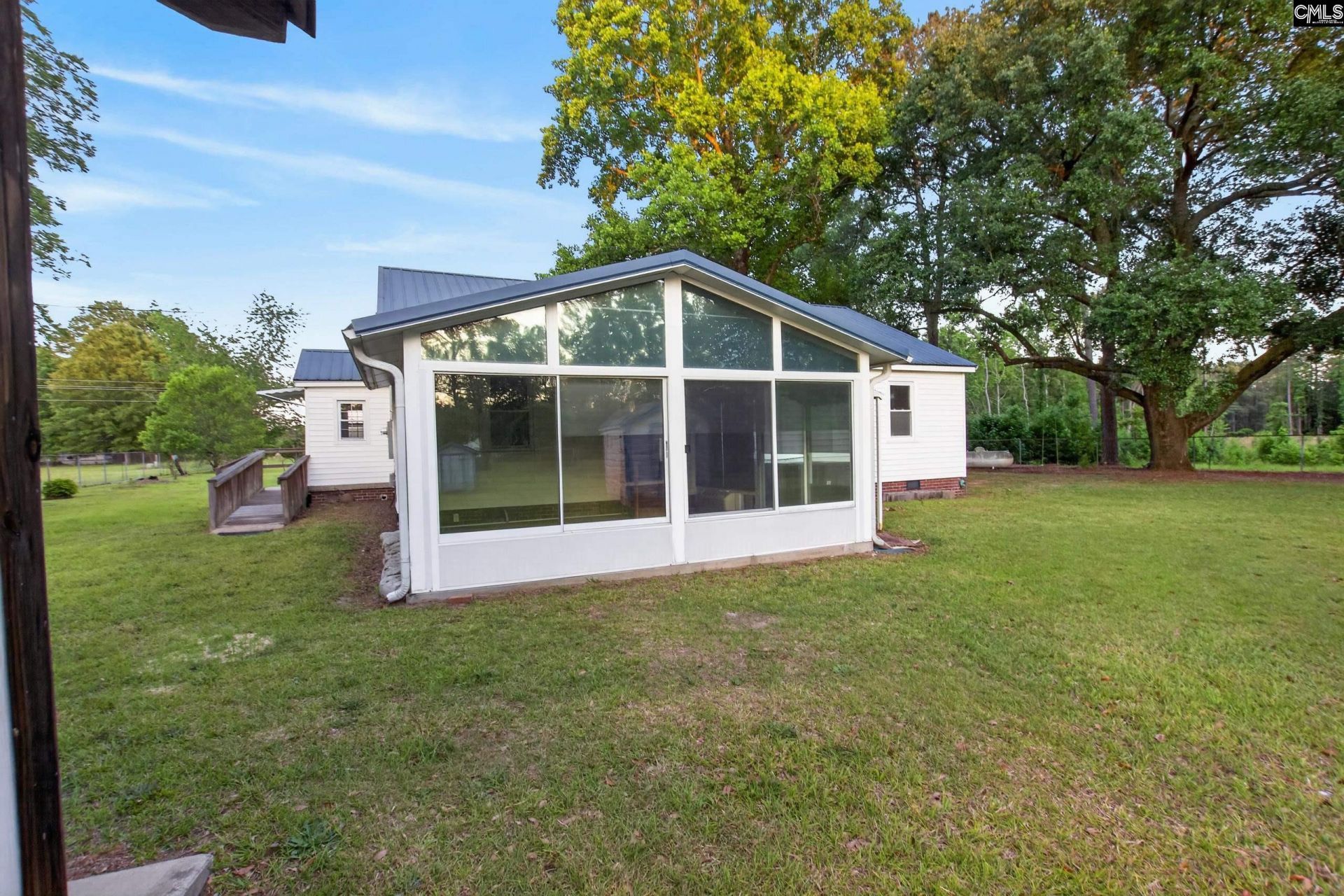 3100 N Kings Highway Photo 32
