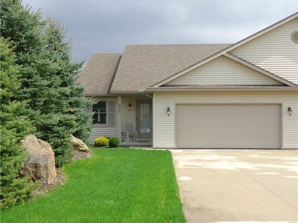 239 Aspen Drive , Dover, OH 44622