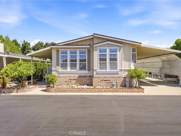 1245 W Cienega Avenue, Unit 212, San Dimas, CA 91773