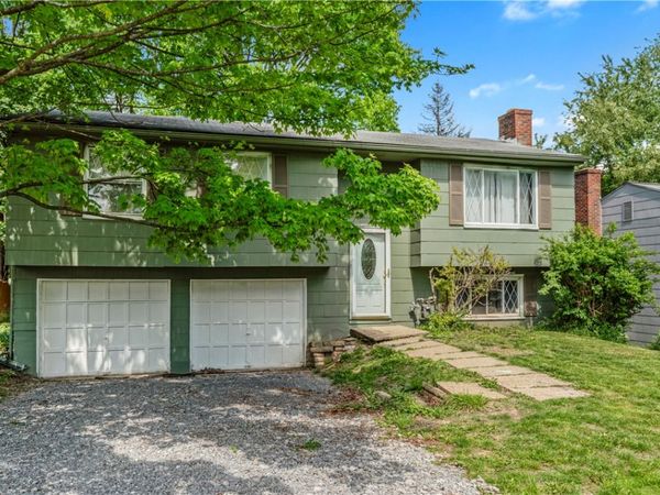 1148 Marble Dr, Crescent, PA 15046