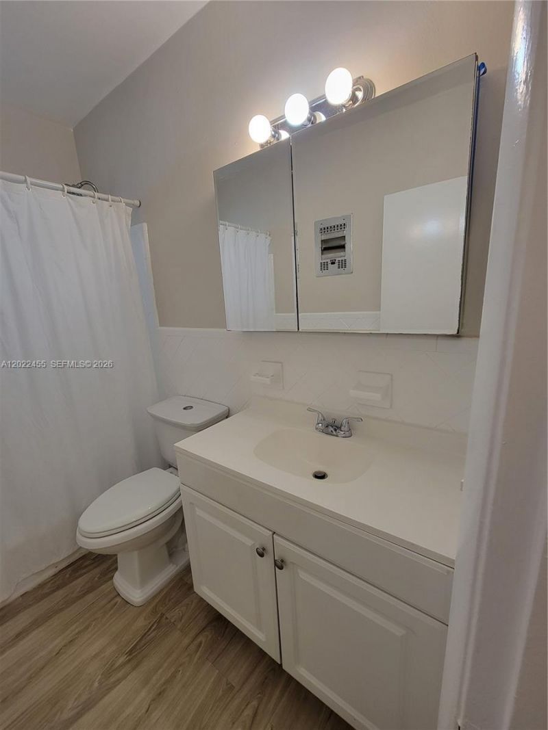 835 Lenox Ave , Unit 303, Miami Beach, FL 33139 Photo