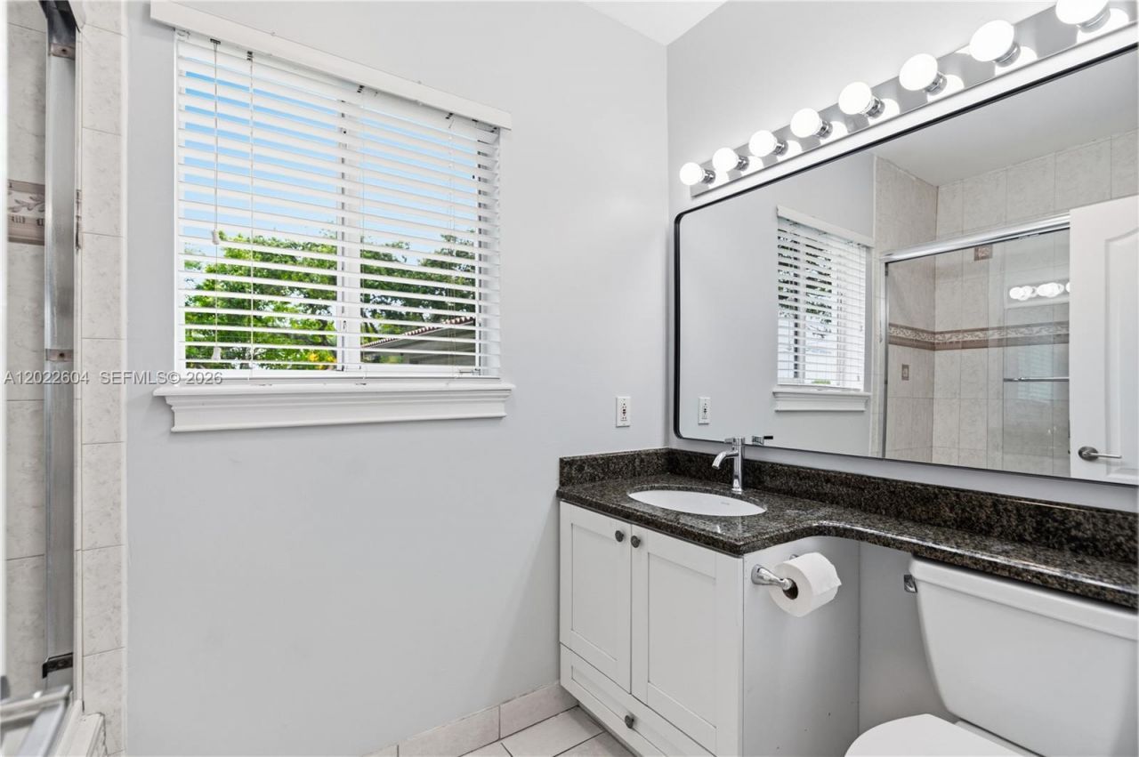 6801 SW 102nd Ave, Miami, FL 33173 Photo