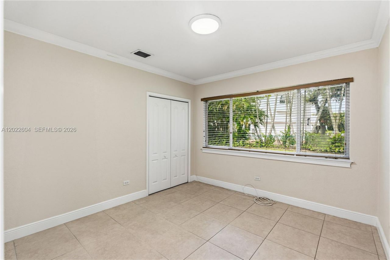 6801 SW 102nd Ave, Miami, FL 33173 Photo
