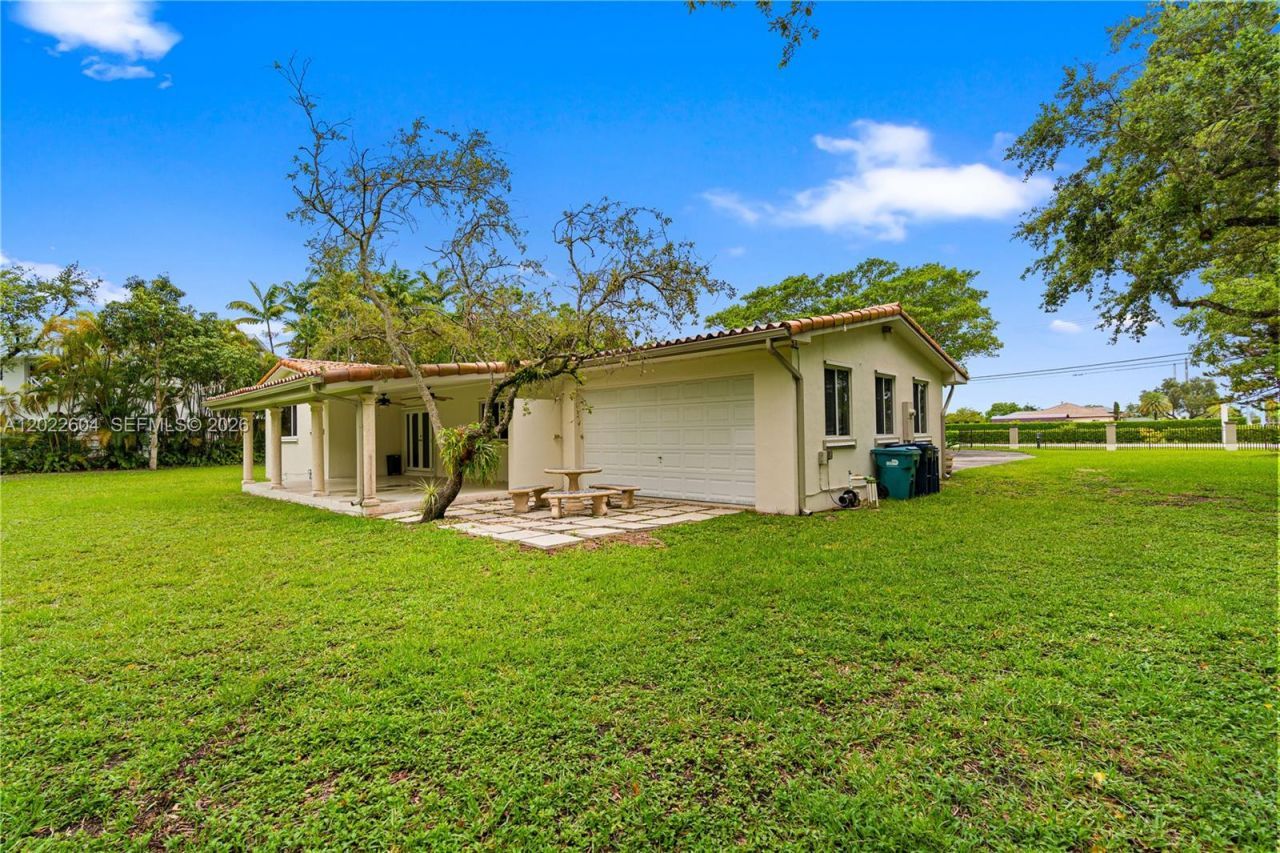 6801 SW 102nd Ave, Miami, FL 33173 Photo