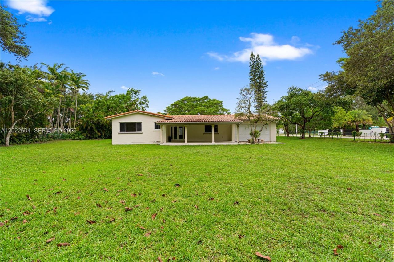 6801 SW 102nd Ave, Miami, FL 33173 Photo