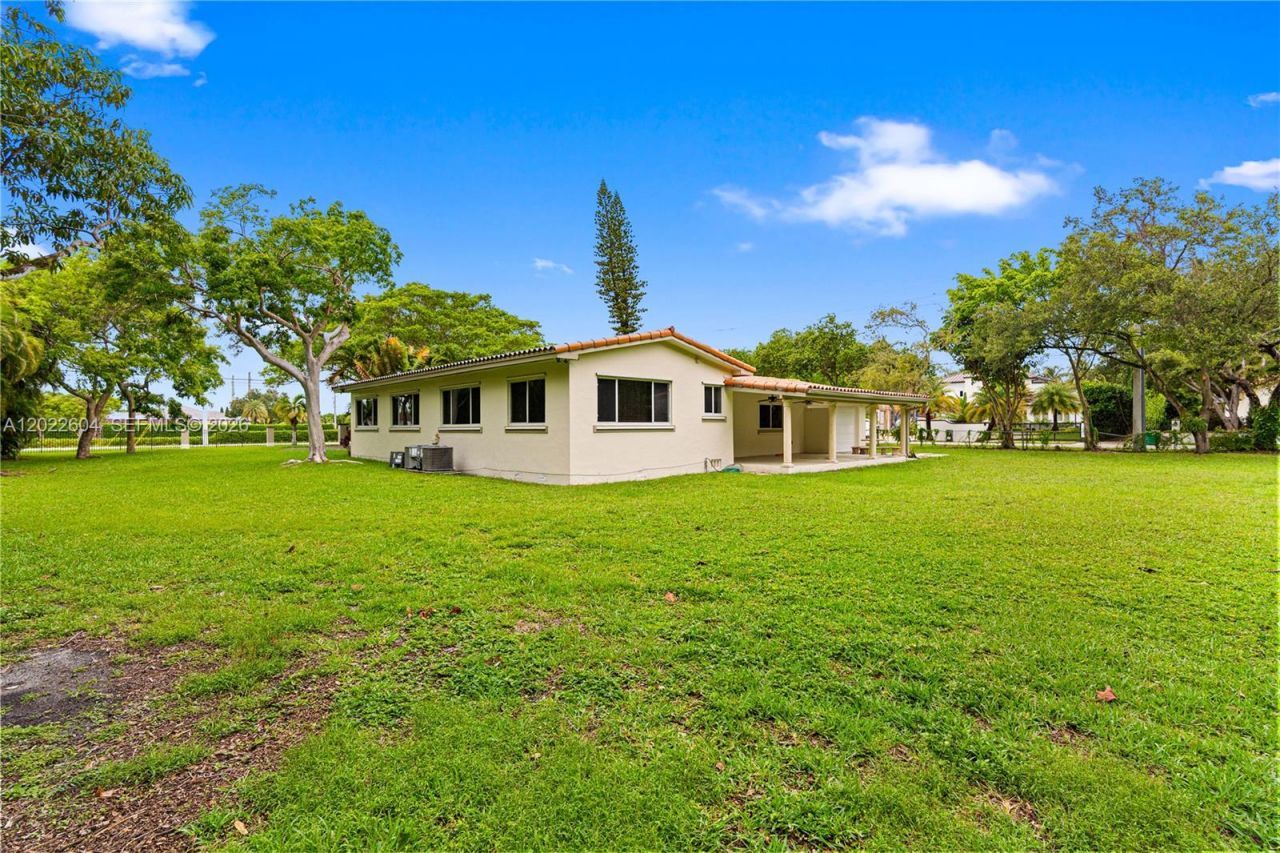 6801 SW 102nd Ave, Miami, FL 33173 Photo