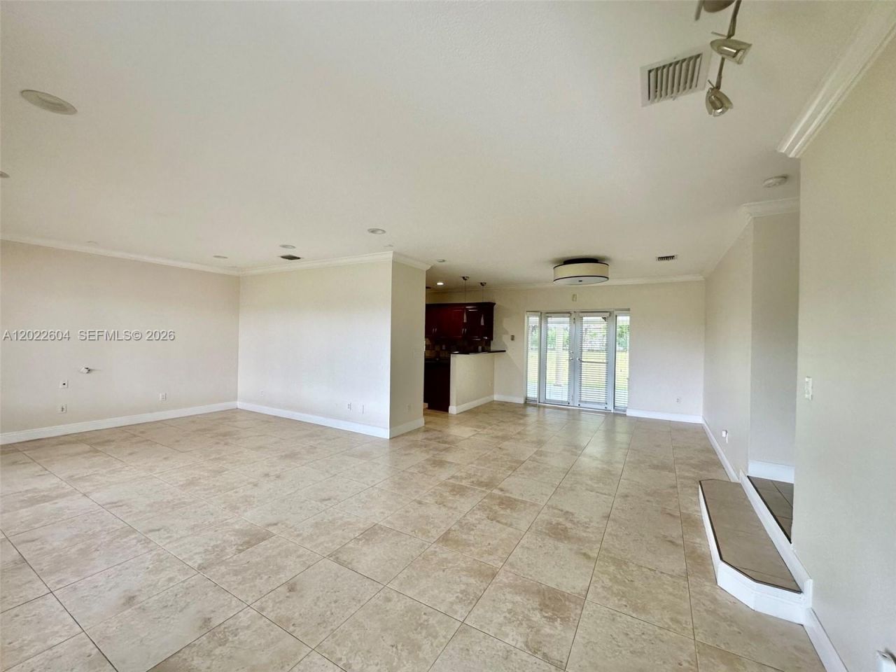 6801 SW 102nd Ave, Miami, FL 33173 Photo