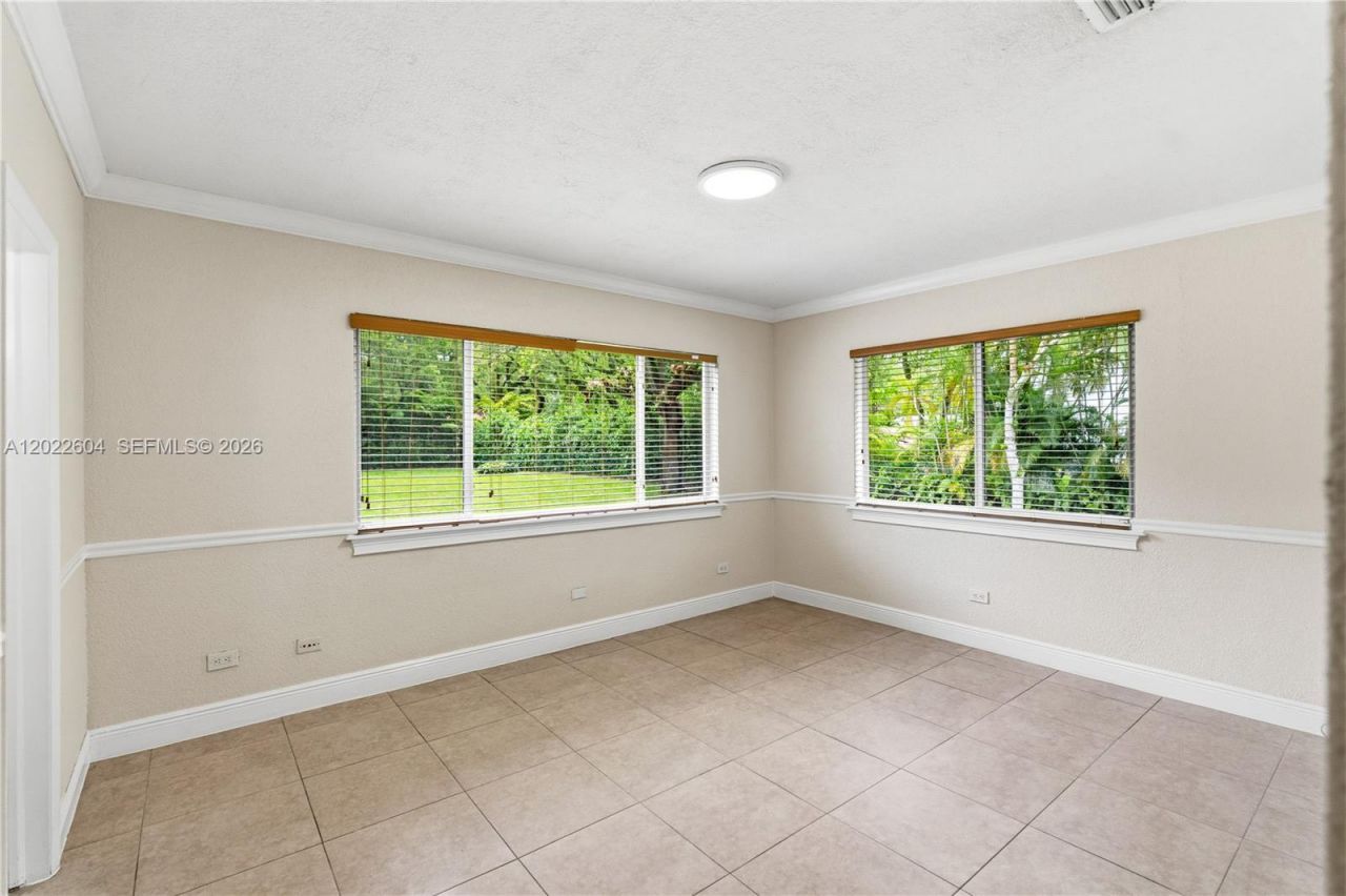 6801 SW 102nd Ave, Miami, FL 33173 Photo