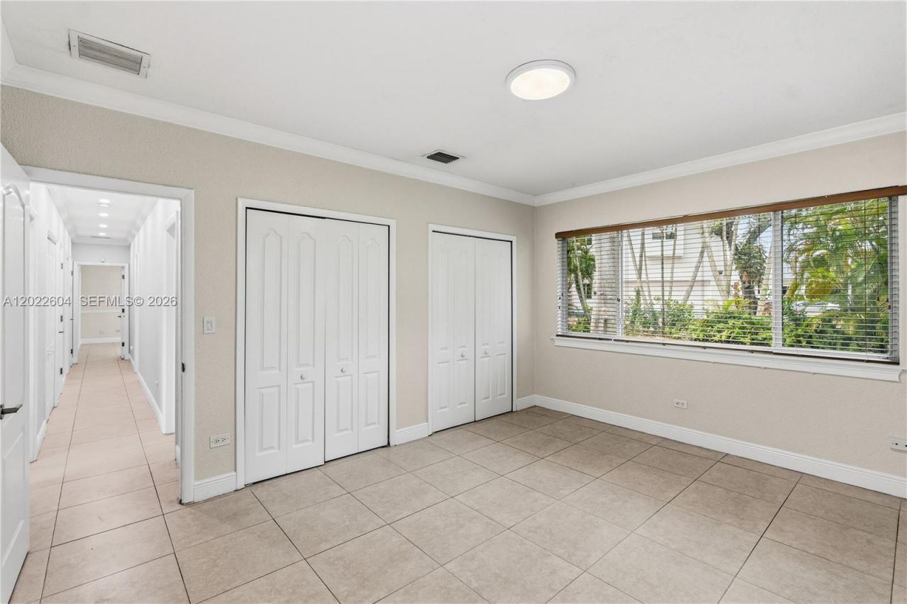 6801 SW 102nd Ave, Miami, FL 33173 Photo