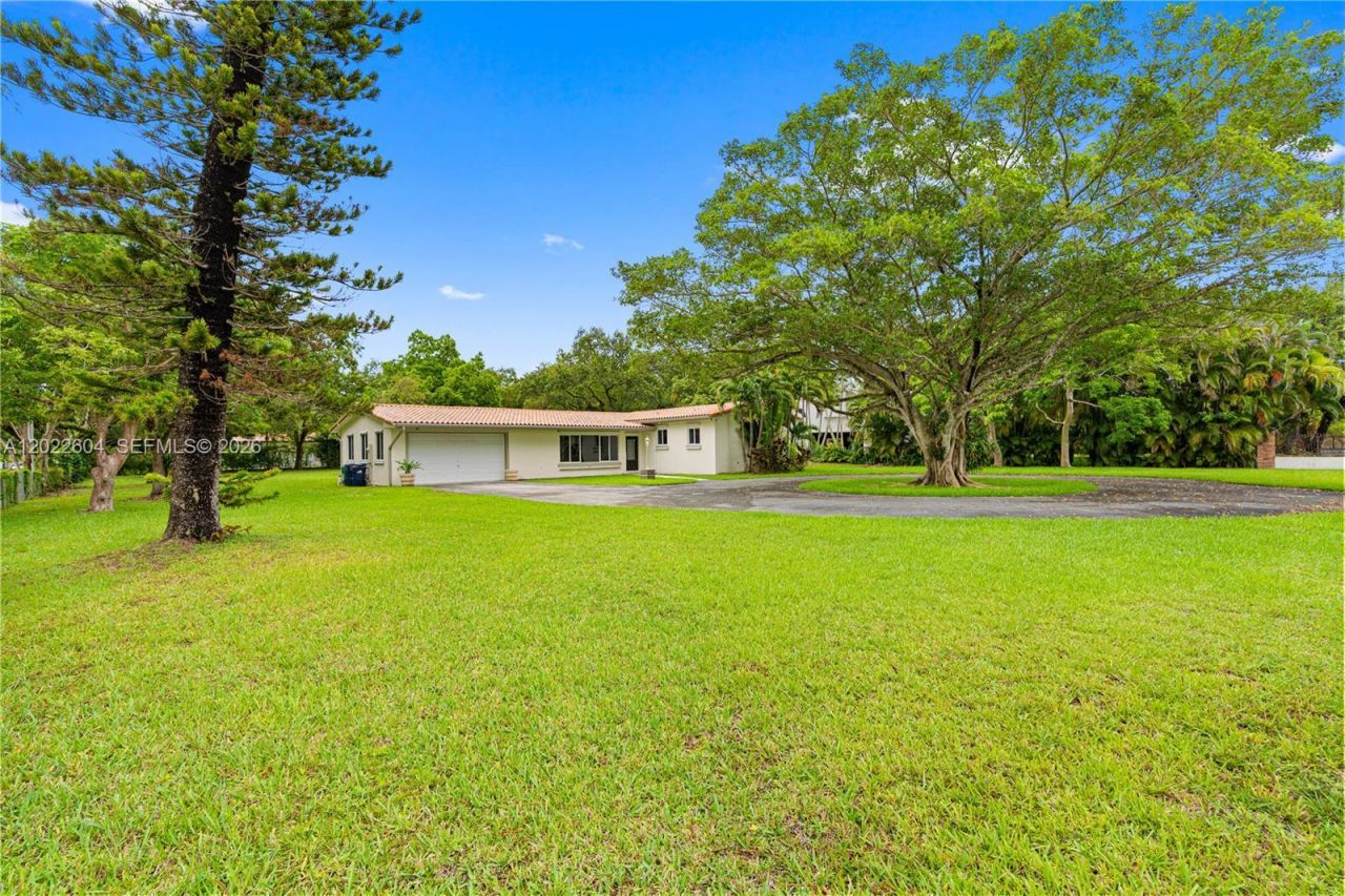6801 SW 102nd Ave, Miami, FL 33173 Photo